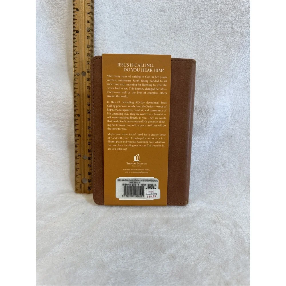 Jesus Calling Devotional Book Enjoying Peace In His Presence‎ Sarah Young